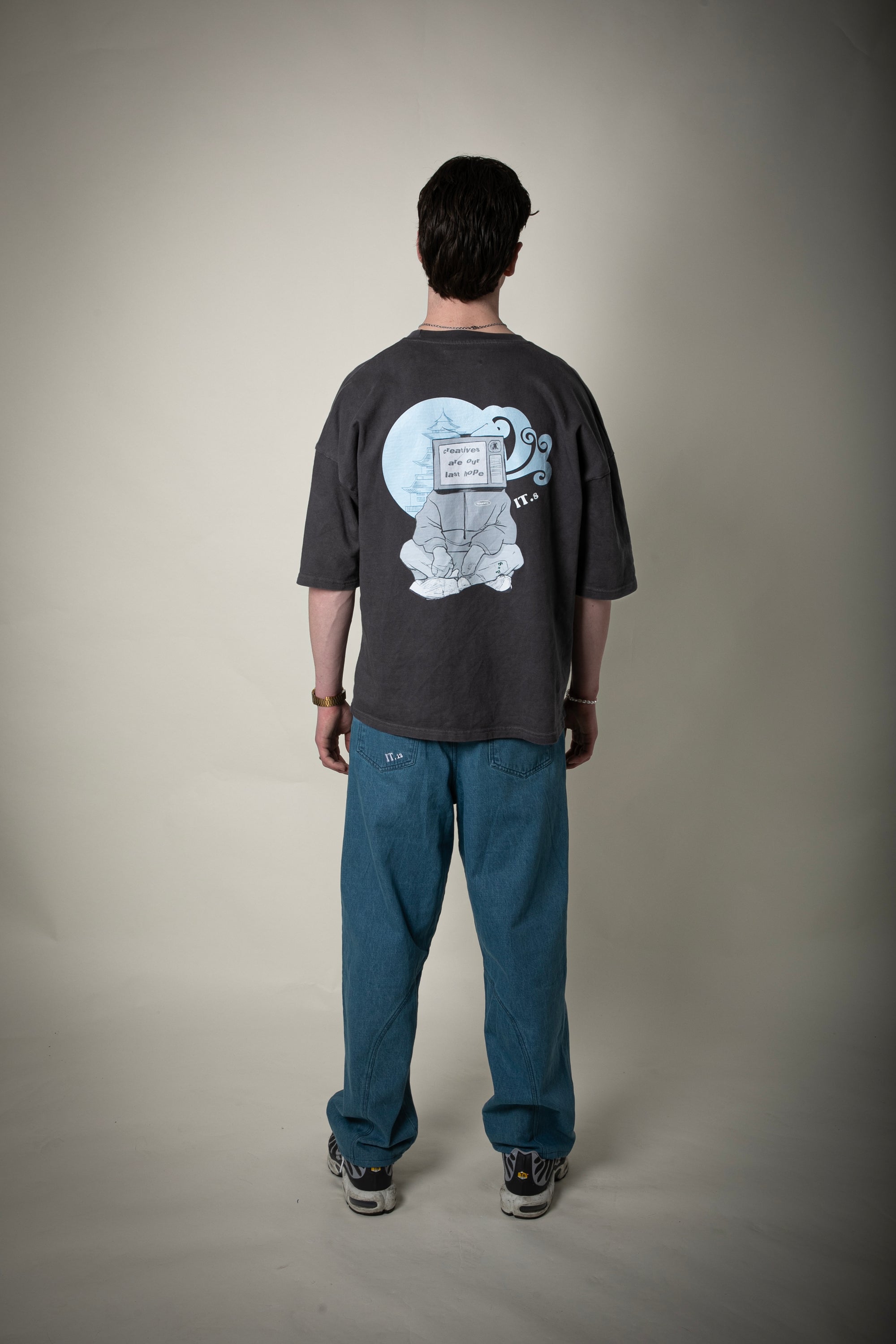 TV HEAD TEE